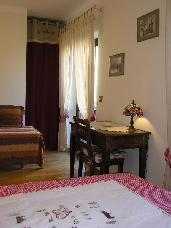 B&B Au Petit Bonheur Saint-Vincent Habitación foto